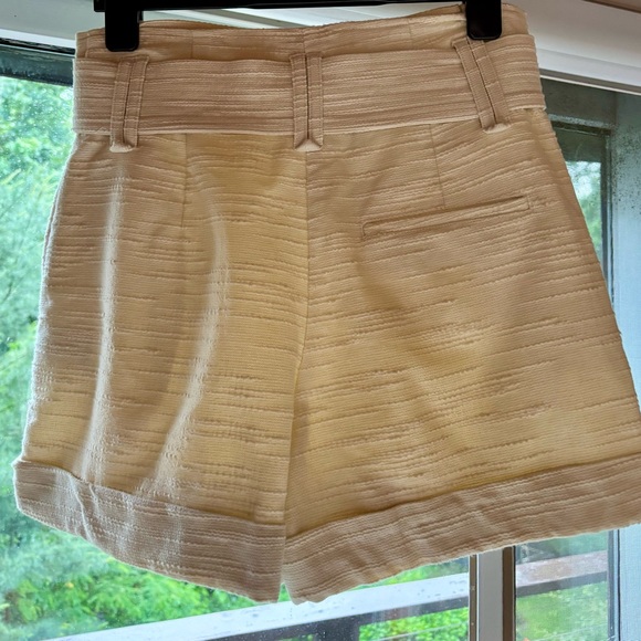 Sezane Rome Shorts - Picture 2 of 5